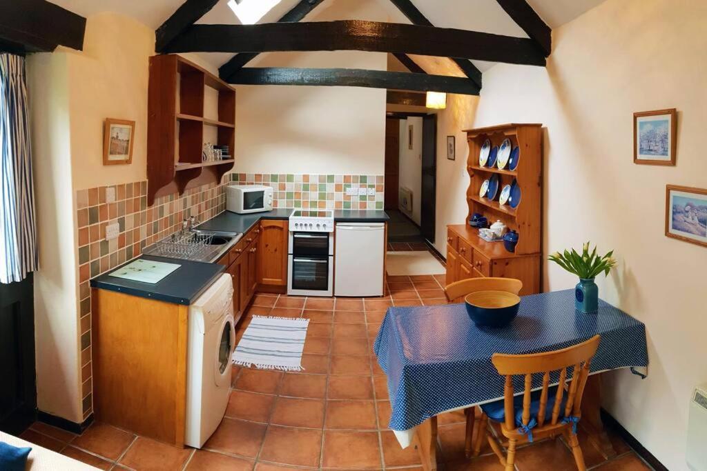 Cosy Cottage In The Beautiful Lamorna Valley - Walk To The Pub & Sea Paul Ngoại thất bức ảnh